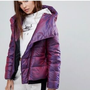 Nwot Nike Sportwear Down Filled Puffer Jacket in Metallic Purple Size Small
